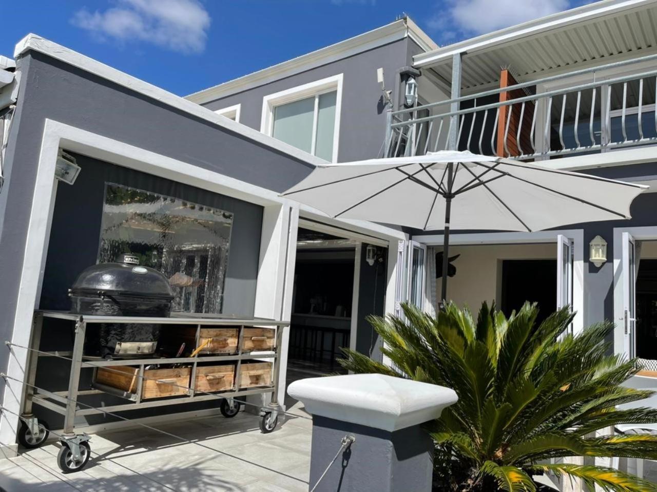 Bloemenzee Boutique B&B Gordonʼs Bay Exterior foto